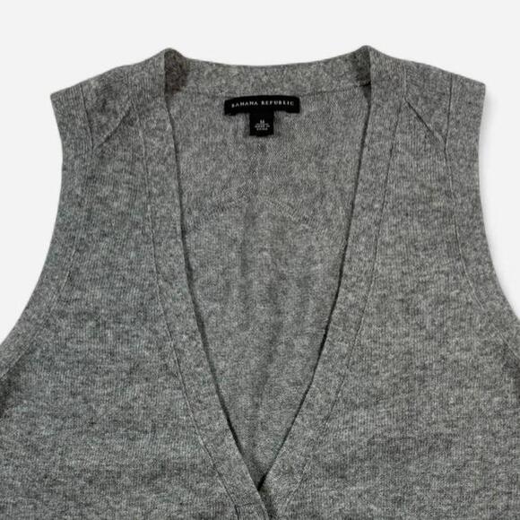 Banana Republic Wool Cashmere Sweater Vest Women’s Medium Gray Minimalist - Picture 5 of 8